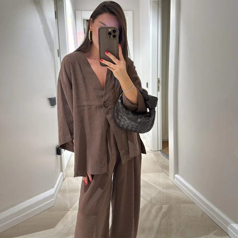Women's V-neck button cotton and linen casual suit