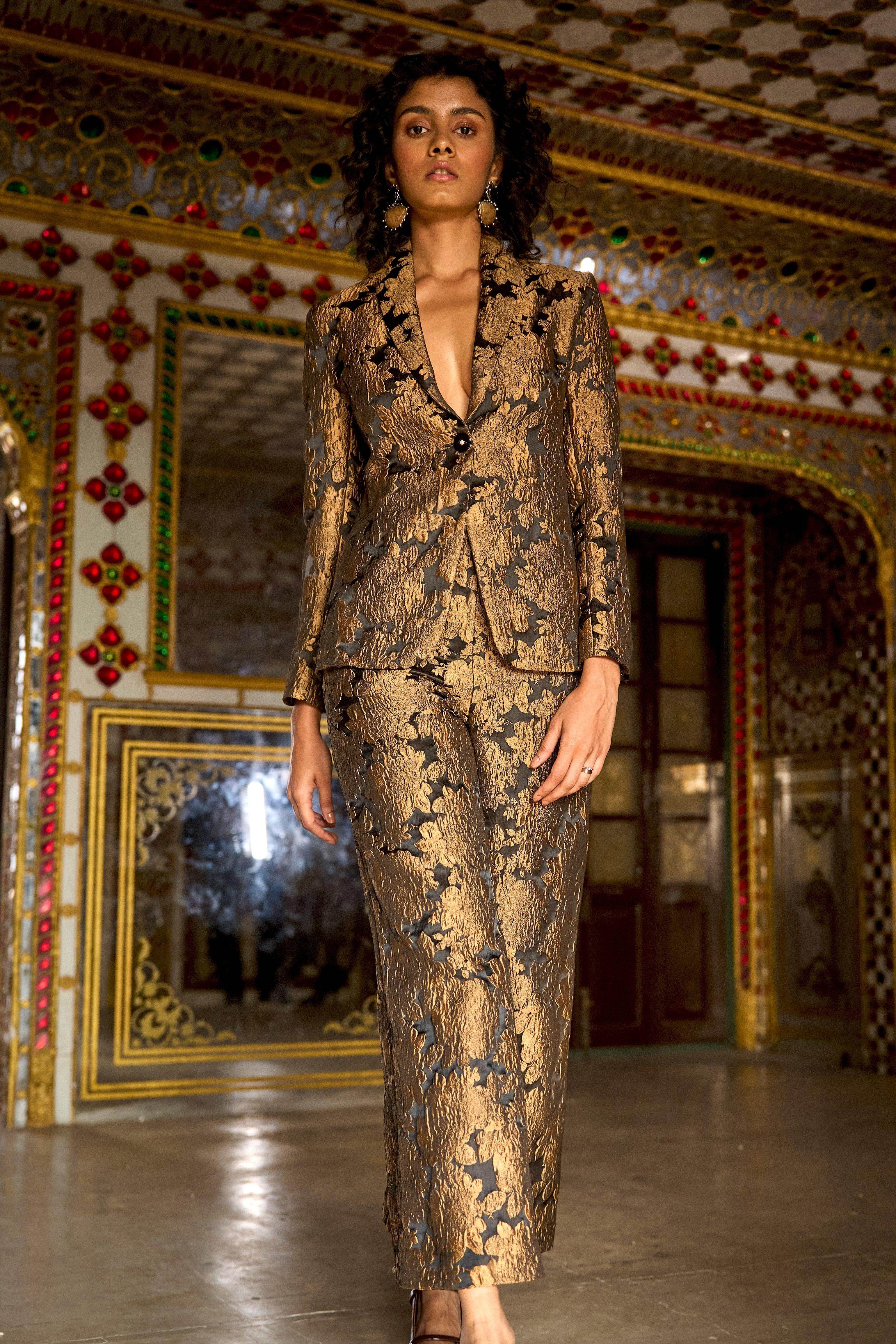 FLORAL BROCADE BLAZER