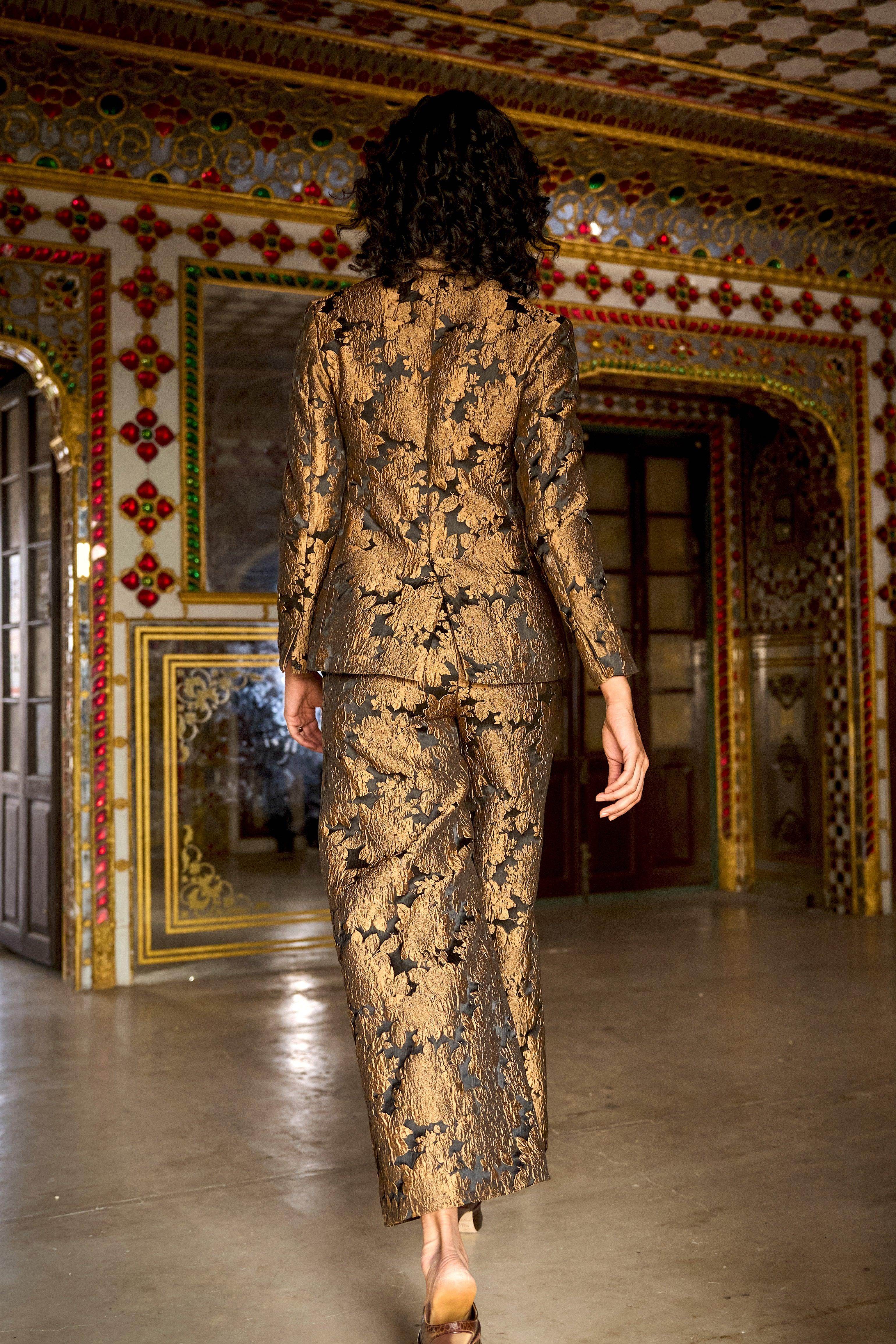 FLORAL BROCADE BLAZER