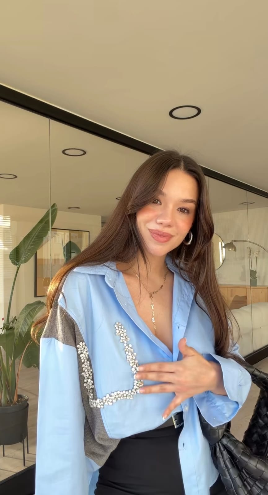 Crystal U-Detail Oversized Shirt