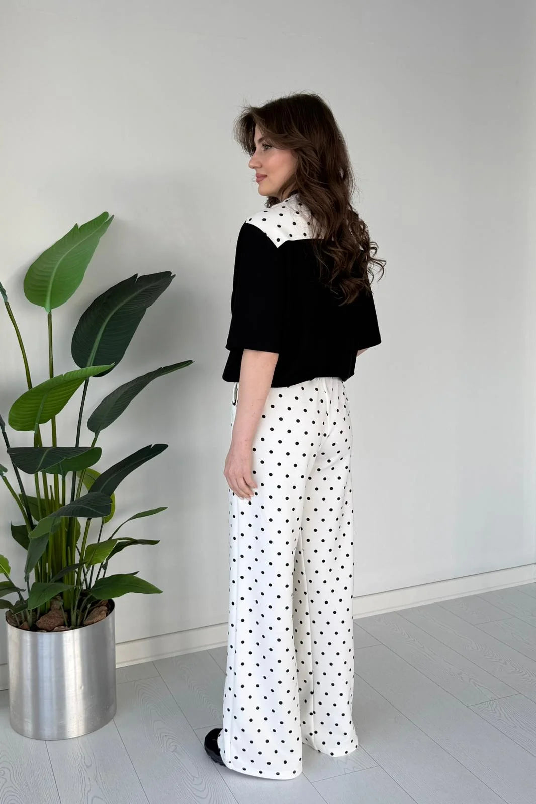 Shoulder Tie Polka Dot Suit