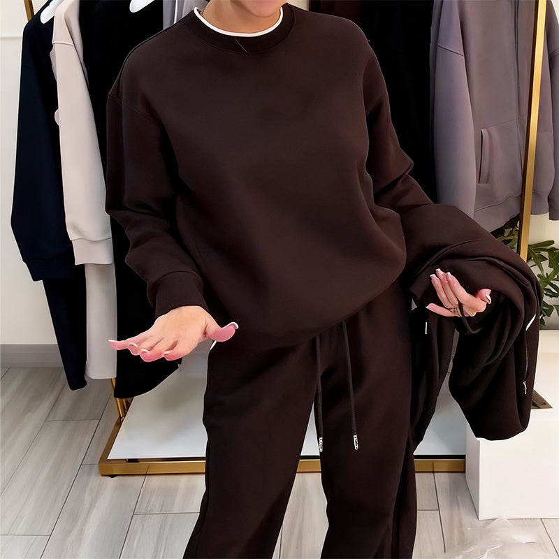 Women's 2 Piece Set of Crew Neck Top and Pants