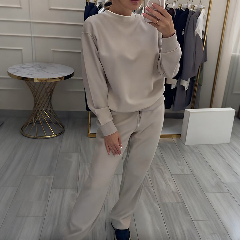 Women's 2 Piece Set of Crew Neck Top and Pants
